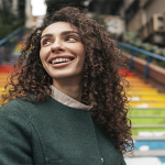 que-ver-en-estambul-mujer-viajando