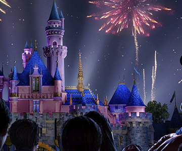 parques-de-disney-en-california-espectaculo-en-el-castillo