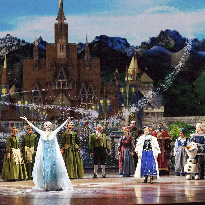 disney-california-adventure-espectaculo-Frozen-Live-at-the-Hyperion